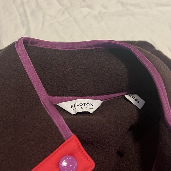 Peloton 'New Heights' Dark Brown Sherpa Quilted Pullover Jacket Womens sz S - Picture 4 of 5
